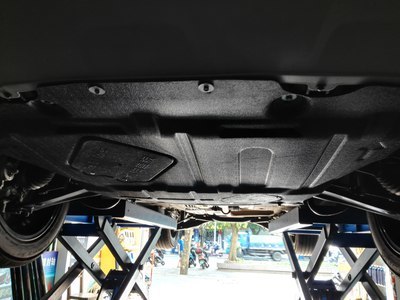 发动机下护板安装与选择全攻略